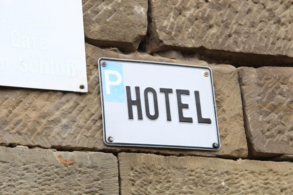 Hotel Am Schloss Neuenstein 외부 사진